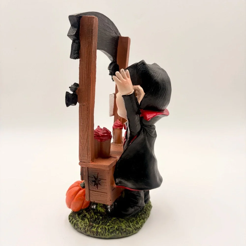 Halloween Vampire Blood Smoothies Stand Figurine Dracula Decor Fangs